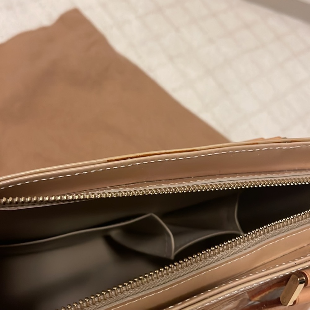 LV Bag - Picture 3 of 5